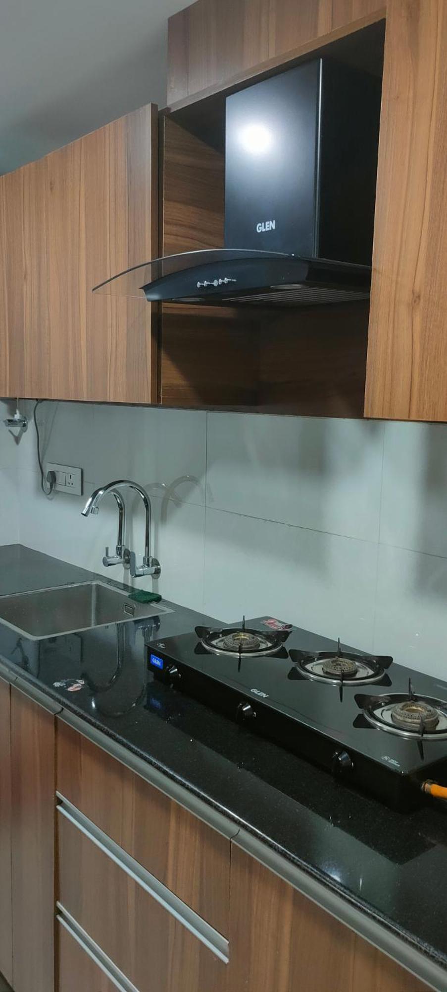 Luxurious Apartment With A Pool And Gym Near Trivandrum Railway Station Thiruvananthapuram Exterior foto