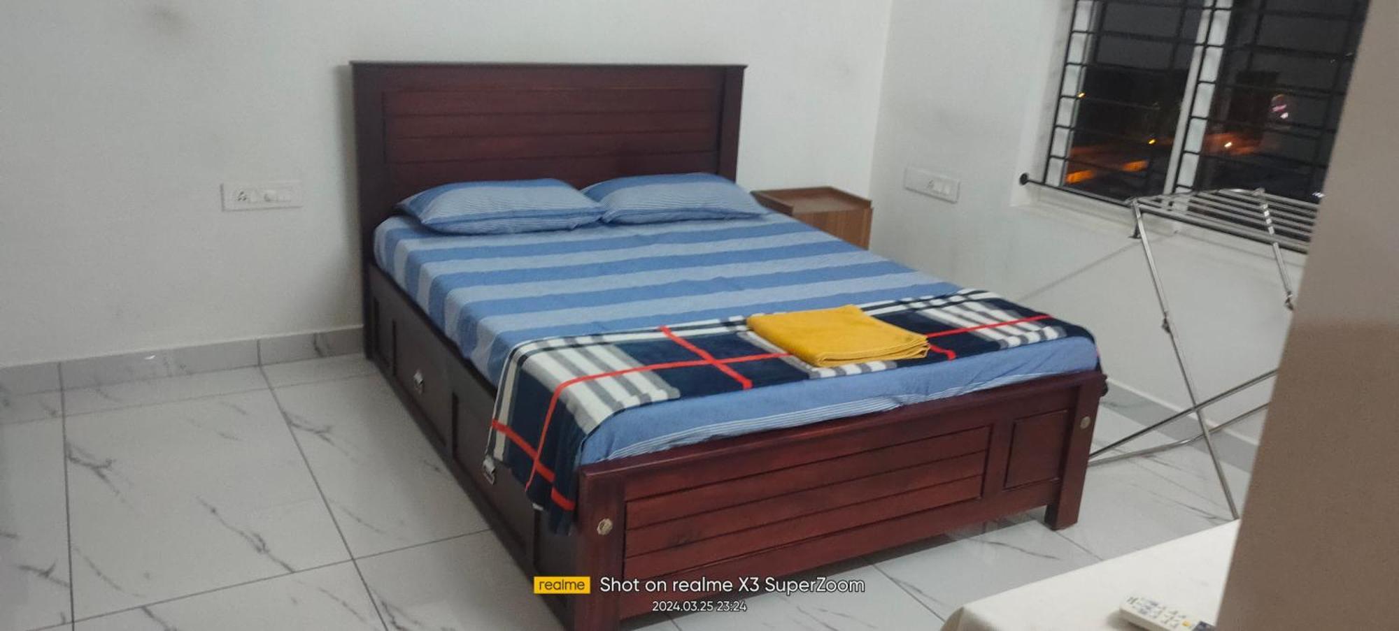 Luxurious Apartment With A Pool And Gym Near Trivandrum Railway Station Thiruvananthapuram Exterior foto